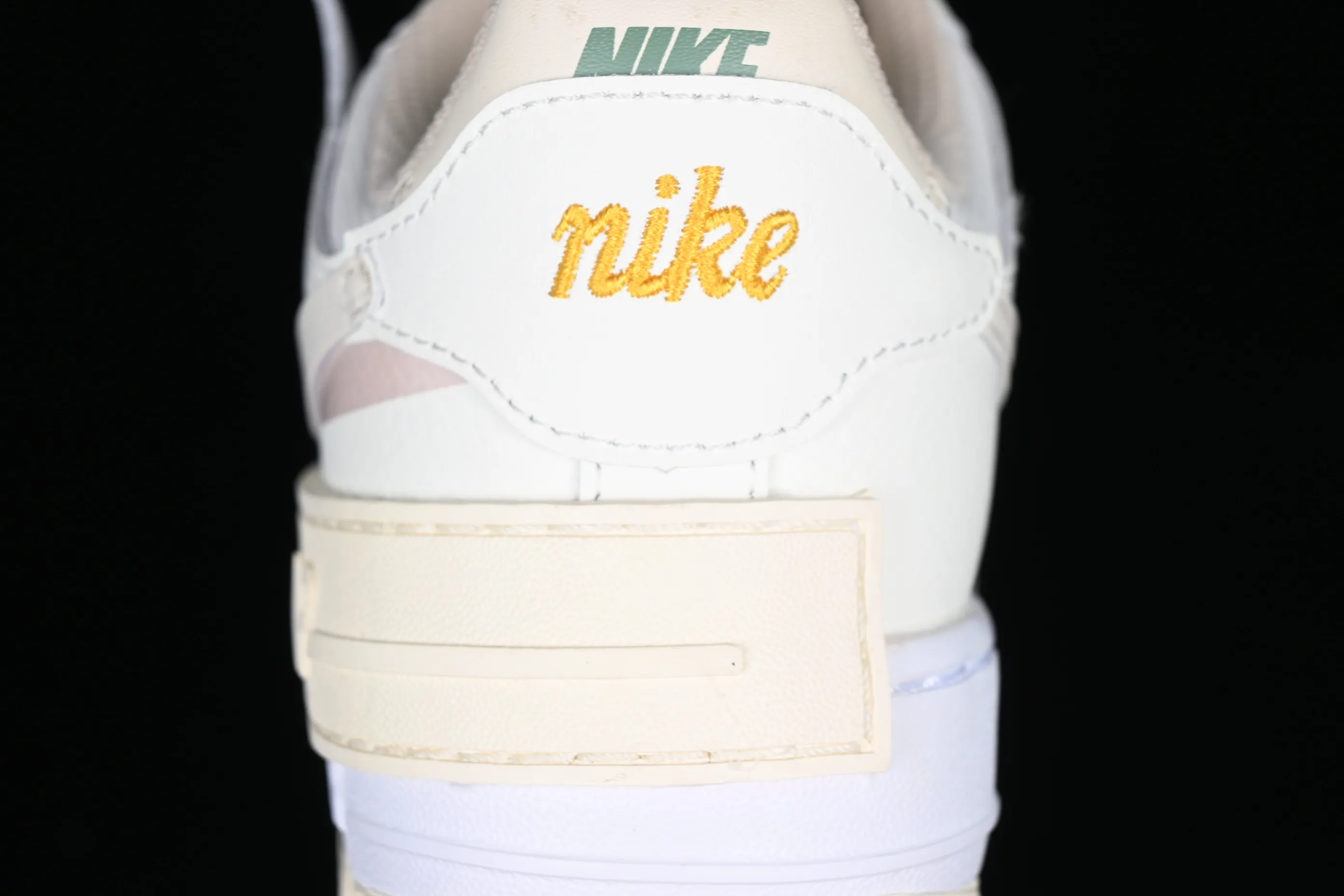 All Categories Nk Air Force 1 Air Force Series Nk Air Force 1 Shadow Air Force Lightweight Increase Nk Air Force 1 Shadow Air Force One Lightweight Increase Low-top Versatile Sneakers FQ6871-111